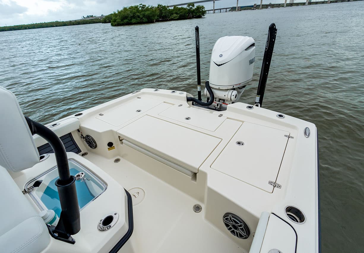 Aft Casting Platform on Pathfinder 2600 TRS.